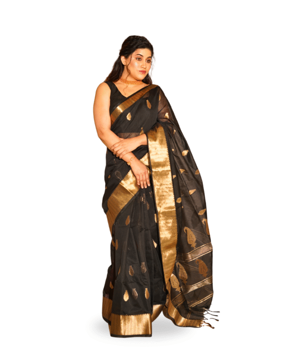 BLACK & GOLD HANDWOVEN MAHESHWARI SAREE